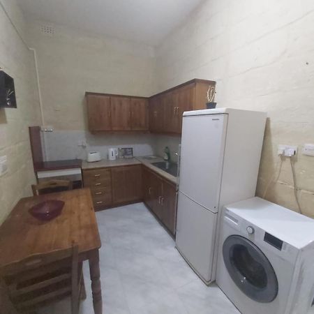 Three Apartment 比尔古 外观 照片